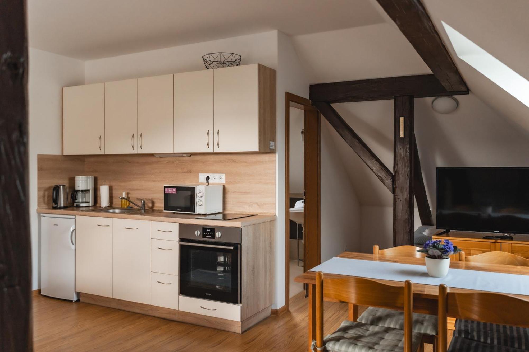 Apartament V Podkrovi *